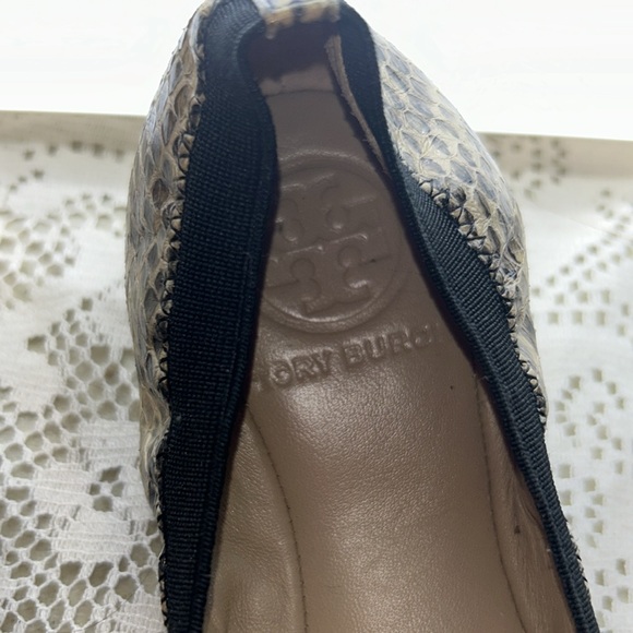 Tory Burch snakeskin ballerina flats size 6.5 - Picture 4 of 7